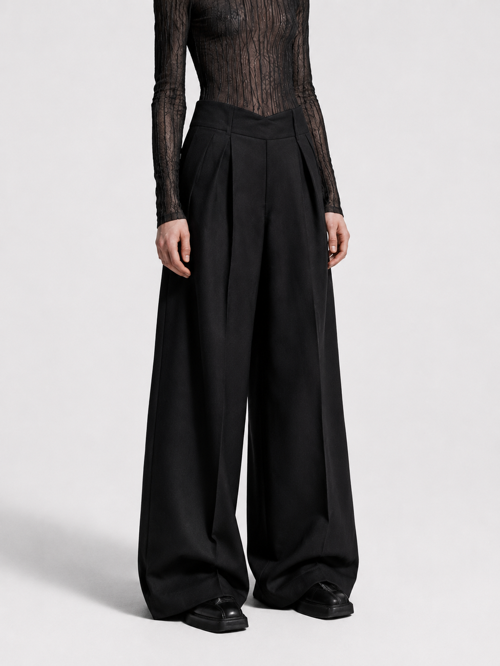 Nave Trousers