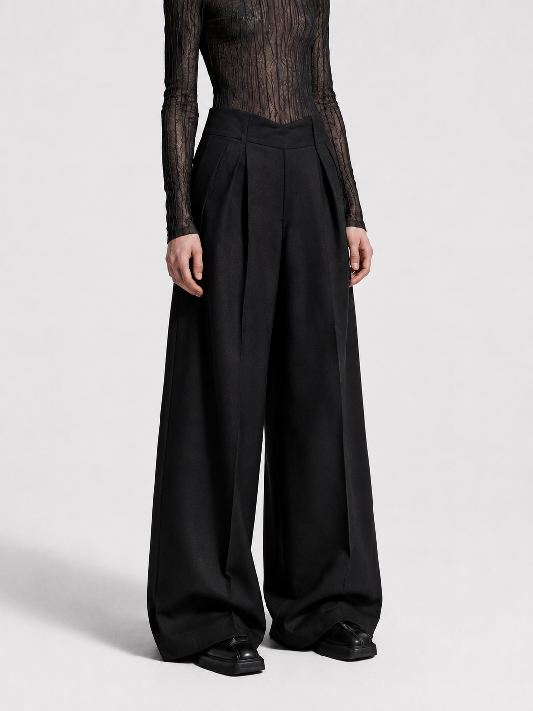 Nave Trousers